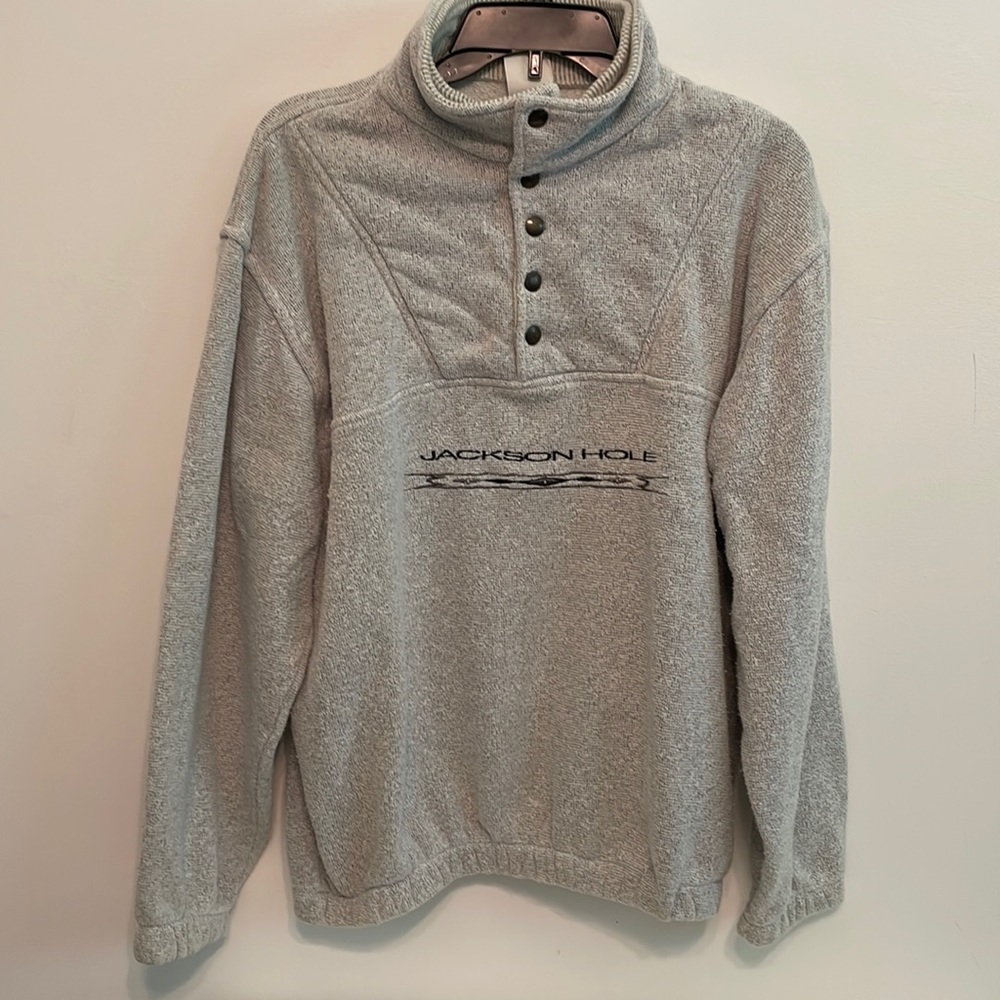 Women’s Pull Over 1/4 Zipper and Snaps Neck.  Size M